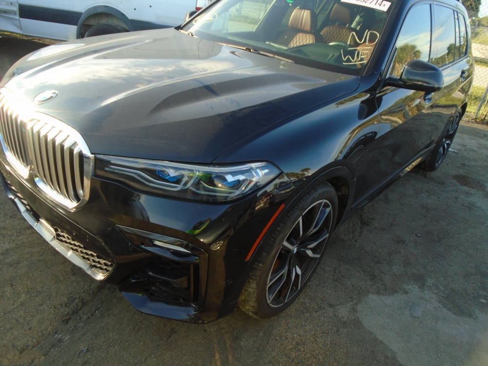 დაიშალა BMW X7 G07 (2019–2022) 2