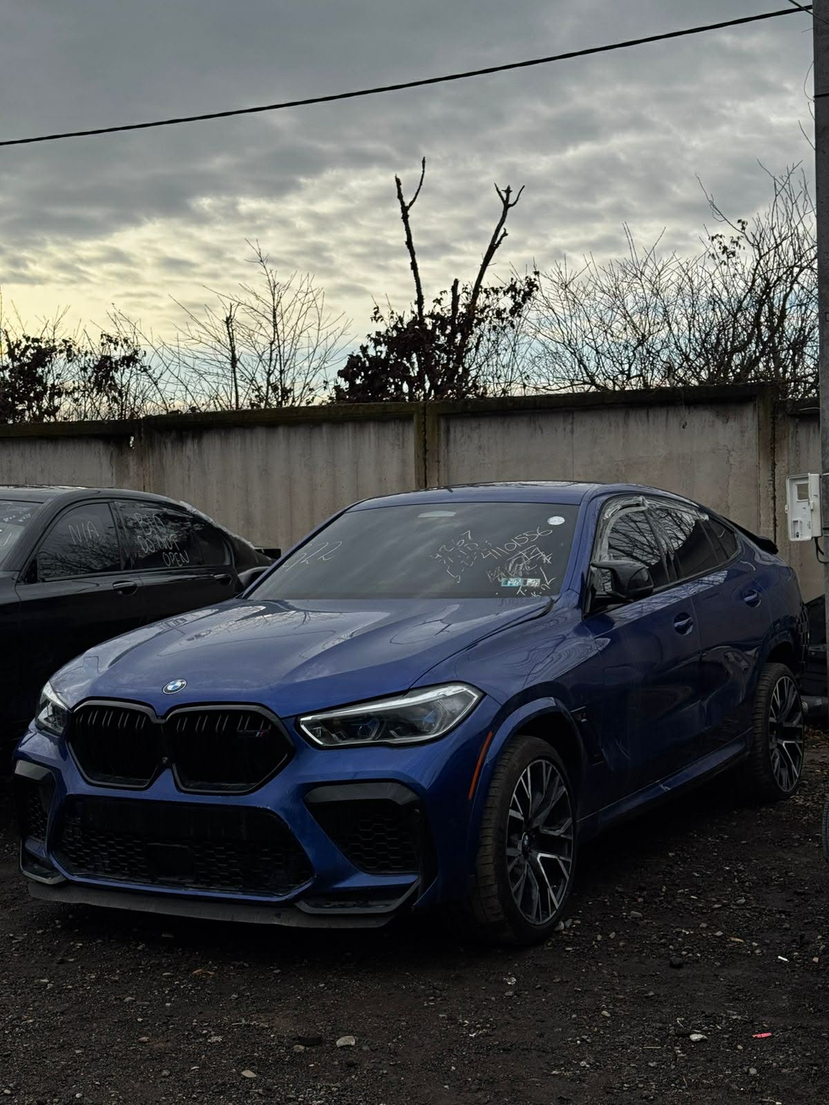 იშლება BMW X6 M F96 2022 წელი 2