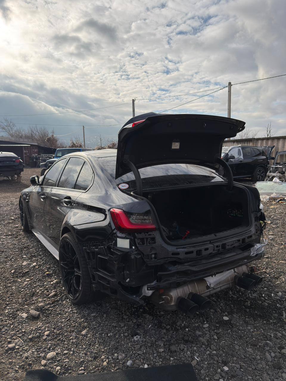 დაიშალა BMW M3 G80 (2020-2024) 3